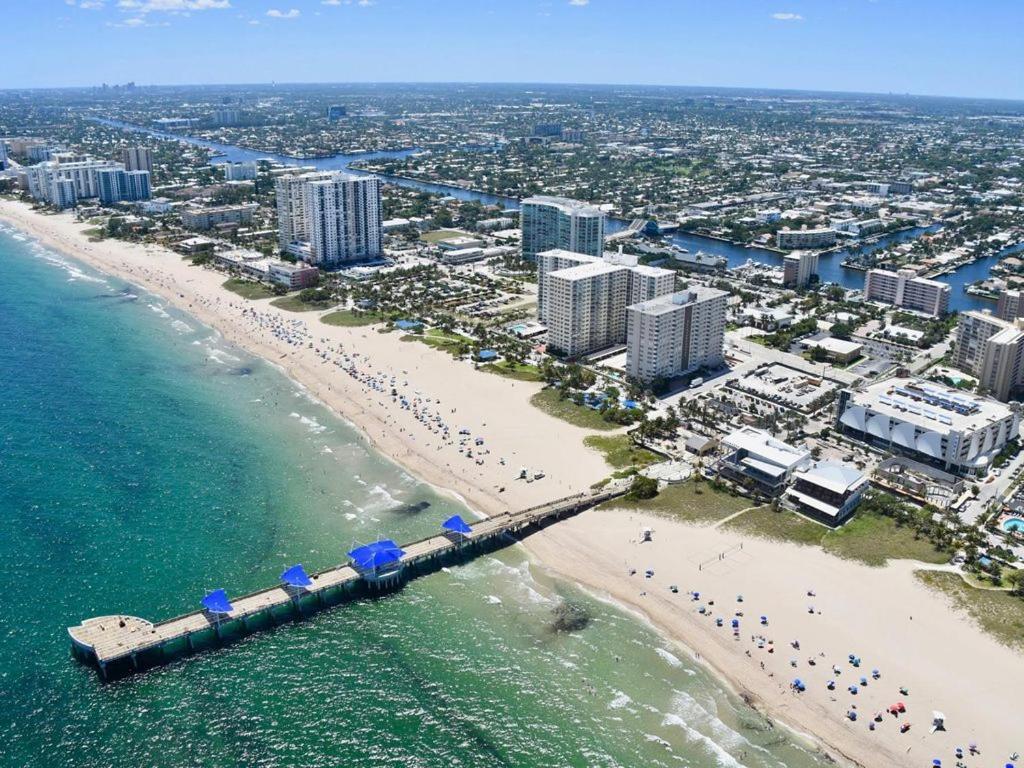 Aloha Escape Pompano Beach Apartment Exterior photo